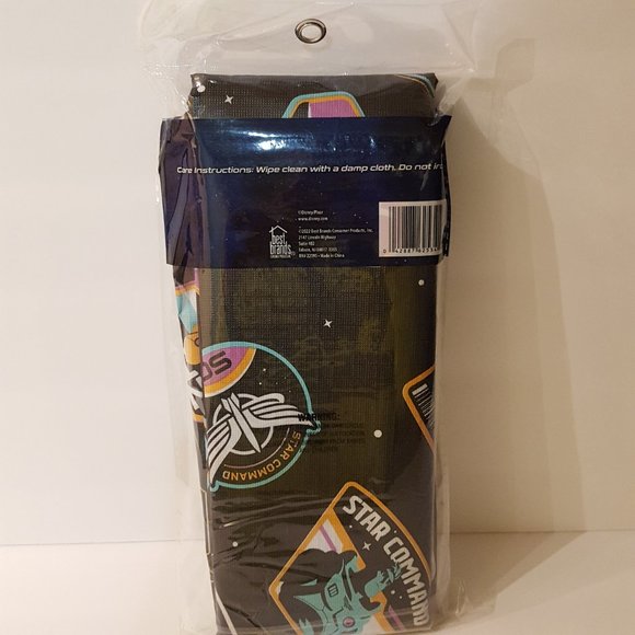 Tablecloth 52 x 70 Disney Pixar LIGHTYEAR Star Command New - Picture 3 of 7